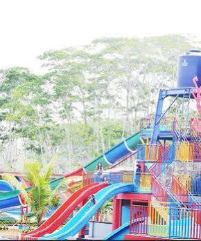 Negeri Baru Hotel & Resort Kaliandak Bagian luar foto