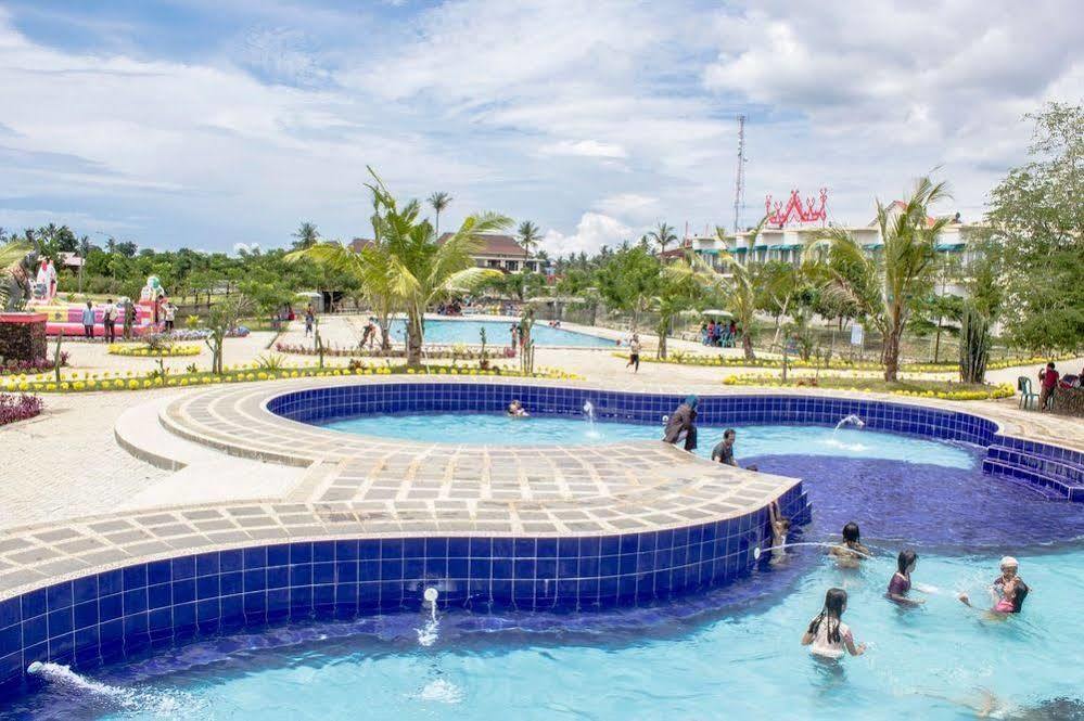 Negeri Baru Hotel & Resort Kaliandak Bagian luar foto